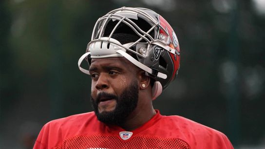 Could A Soon To Be Released Left Tackle Be An Option For The Steelers? (Donovan Smith)